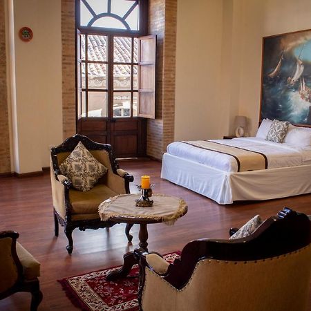 Flore Hotel Boutique Cuenca Zewnętrze zdjęcie